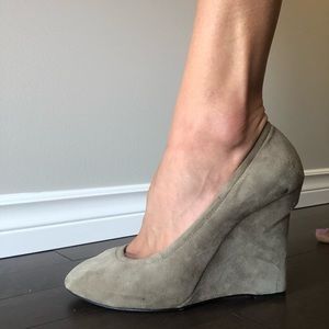 Vera Wang Wedge Heels